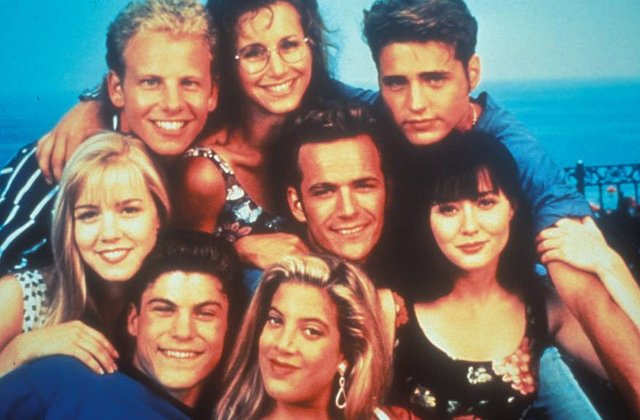 "Beverly Hills, 90210" revine cu un nou sezon la 19 ani de la difuzarea ultimului episod