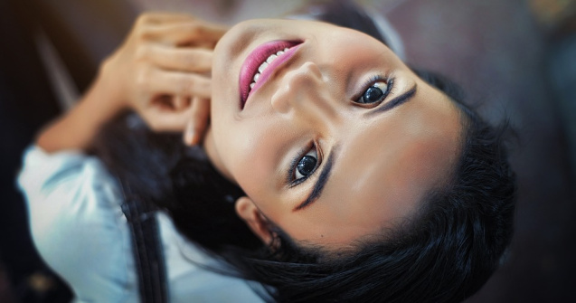 17 semne ca suferi de narcisism