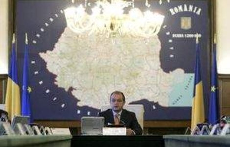 Boc: Romania nu are nevoie 'disperata' de bani