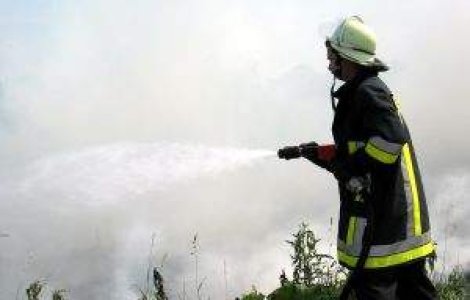 3.000 de incendii in ultima saptamana, majoritatea de vegetatie
