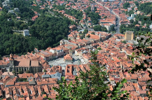 3 aplicatii utile pentru un weekend in Brasov