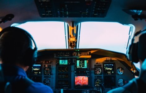 Un pilot cu diploma falsa, descoperit dupa 20 de ani/ VIDEO