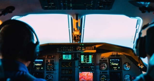 Un pilot cu diploma falsa, descoperit dupa 20 de ani/ VIDEO