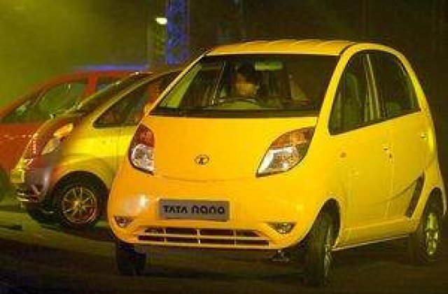 VIDEO: Cea mai ieftina masina din lume a fost lansata