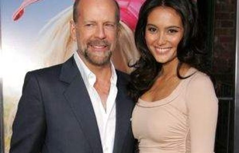 Bruce Willis s-a casatorit