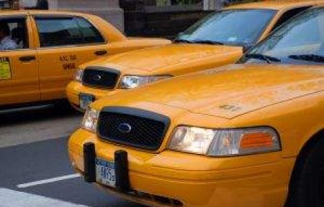 Bucuresti: Taximetristii vor protesta pentru tarife mai mari