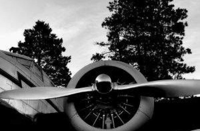 Protest spontan la Fabrica de Avioane de la Craiova