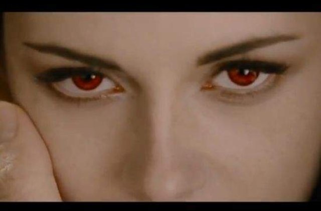 [VIDEO] Vezi noul trailer pentru Saga Amurg: Zori de Zi - Partea 2