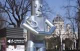 Un roman trimite roboti la cersit in Viena