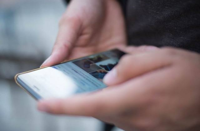 Telefoane ieftine și bune: smartphone-uri de buget