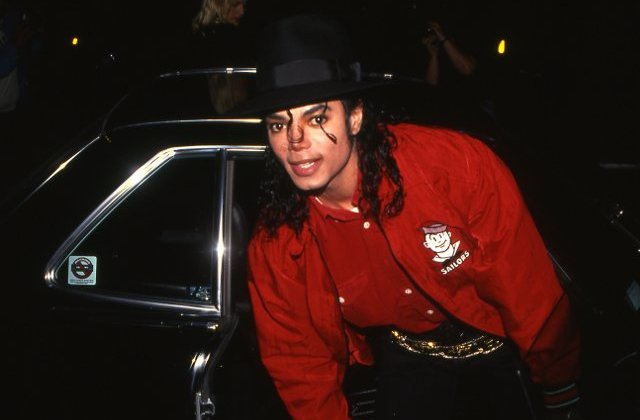 Concertul sustinut de Michael Jackson la Bucuresti in 1992, distribuit pe YouTube, in aceeasi zi cu premiera "Leaving Neverland"