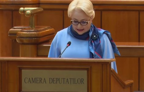 PNL a postat un colaj video cu gafele premierului Dancila: Inclusiv daca citeste de pe foi spune prostii