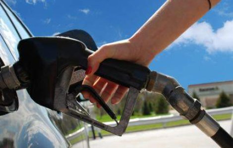 S&P: Ratingul Rusiei depinde de pretul petrolului