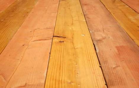 Romania, tara mesterilor, gazda Concursului European al Montatorilor de Pardoseli