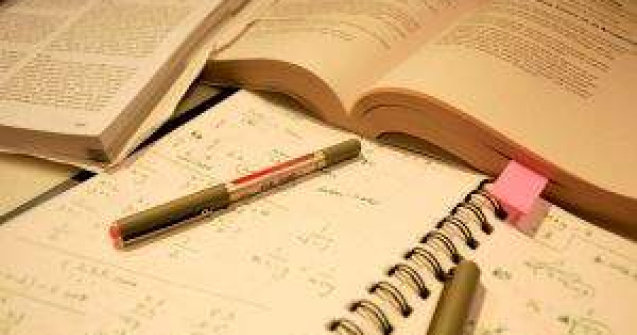 Universitatile NU organizeaza examene de admitere in 2012