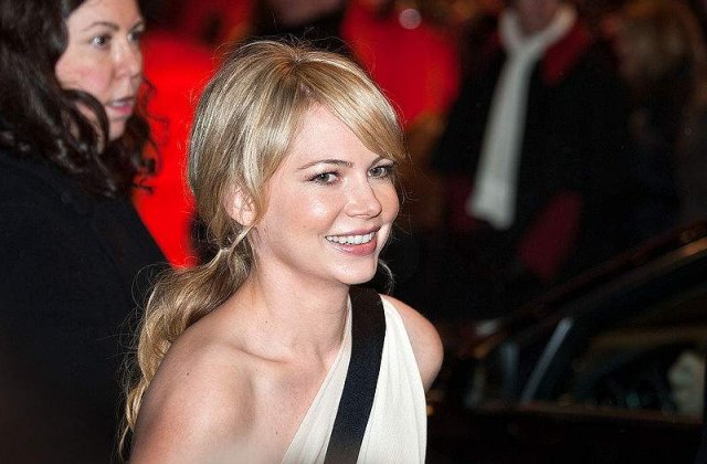 Michelle Williams se intalneste cu Jason Segel