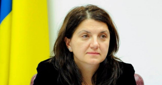 Raluca Pruna: Ma despart categoric de PLUS. E pacat ca se lasa tarat intr-un asemenea subiect