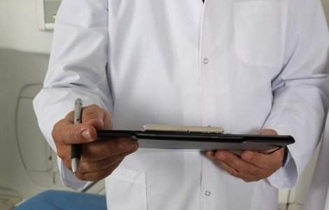 USR: Alianta PSD-ALDE nu vrea ca garzile medicilor sa fie considerate vechime in munca