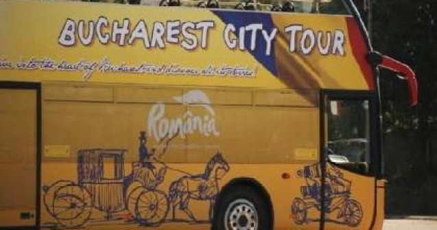 Autobuzele supraetajate se intorc din mai pe traseul Bucharest City Tour