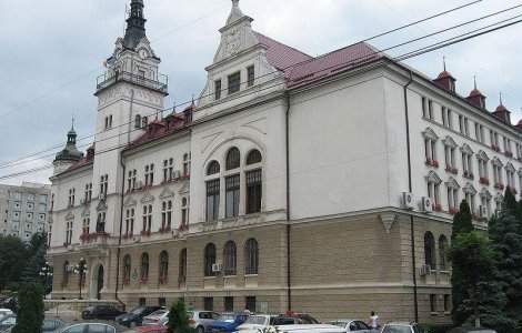 PNL Suceava: Voteaza si poti castiga un aspirator sau o Dacia Logan