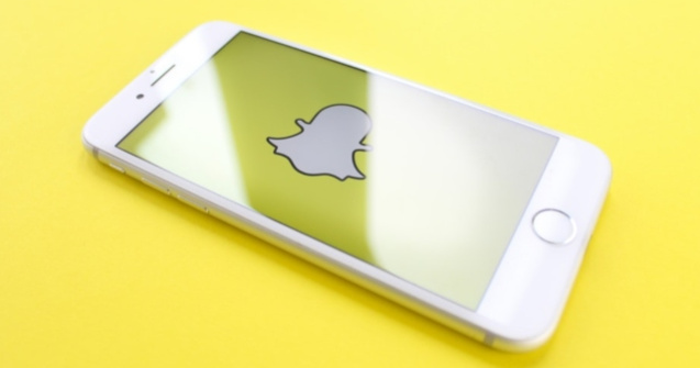  Top  A aparut dupa 34 de esecuri: curiozitati despre aplicatia Snapchat