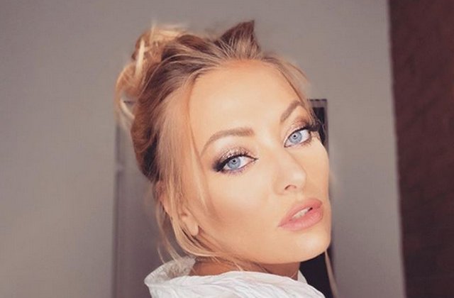 Cantareata Delia se alatura protestului "Romania vrea autostrazi"