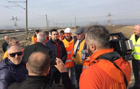 Ministrul Transporturilor, in timpul protestului de 15 minute: "Facem autostrazi, nu avem timp sa stam"