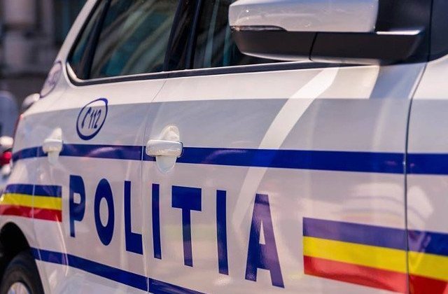 Barbat recent eliberat din penitenciar, retinut pentru talharirea unui turist strain