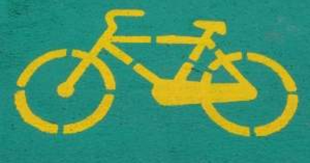 Politia din Capitala s-a apucat sa "stearga" piste de biciclete