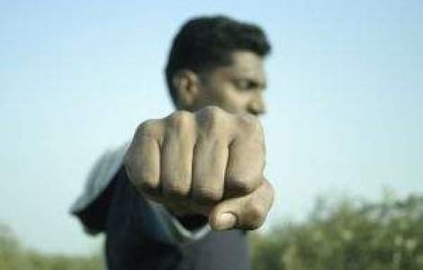 Combaterea violentei domestice: Agresorul nu se poate intoarce acasa 6 luni