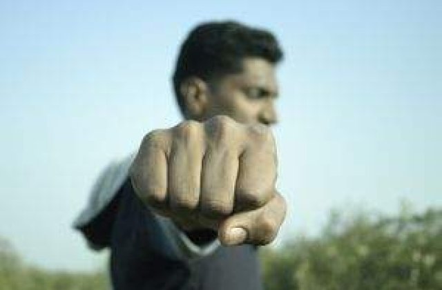 Combaterea violentei domestice: Agresorul nu se poate intoarce acasa 6 luni