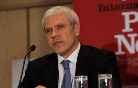 Presedintele Serbiei si-a anuntat demisia