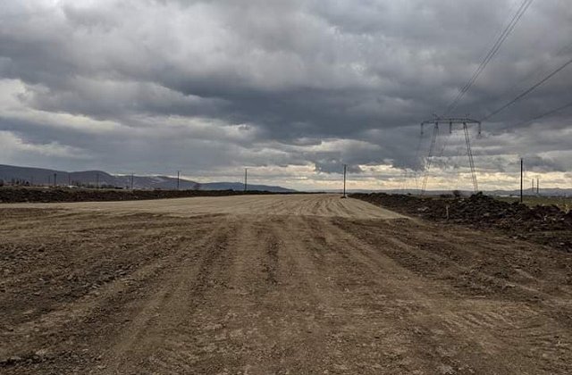 La doua zile de la inceperea lucrarilor la Autostrada Moldovei au disparut utilajele de pe santier/ FOTO