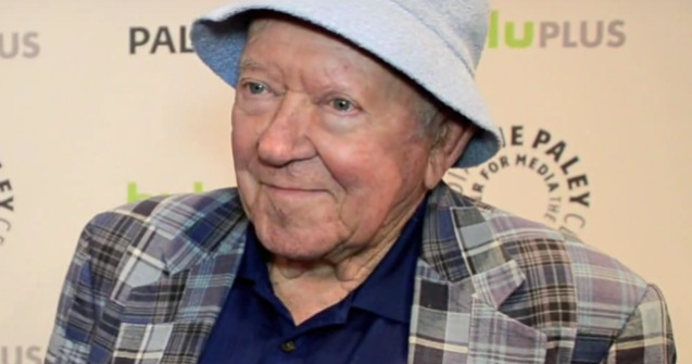 A murit actorul Richard Erdman, cunoscut din serialul "Beverly Hills, 902010"