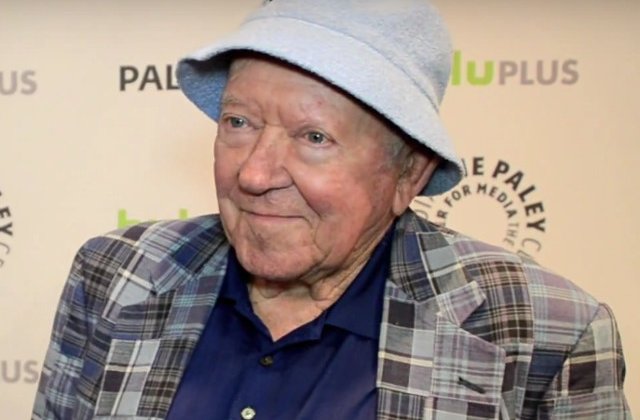 A murit actorul Richard Erdman, cunoscut din serialul "Beverly Hills, 902010"