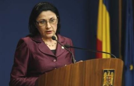Curtea de Apel: Ecaterina Andronescu este incompatibila