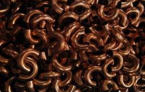 Bucuresti: Scandalul privatizarii Cupru Min scoate oamenii in strada