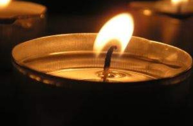 Grecii sunt tulburati: Sinuciderea din Atena a scos sute de oameni in strada