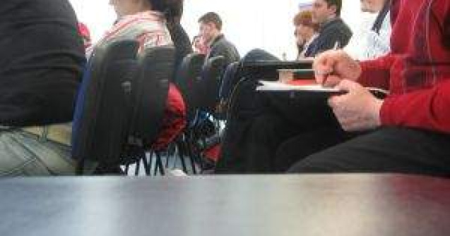 Studiile superioare se scumpesc. Cat te va costa facultatea?