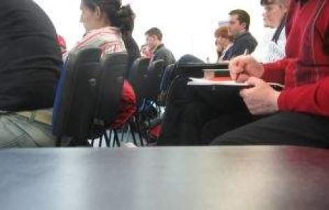 Studiile superioare se scumpesc. Cat te va costa facultatea?