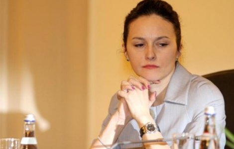 Sentinta de condamnare in cazul Alinei Bica a fost desfiintata. Dosarul se rejudeca pe 20 mai