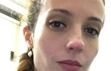 Romanca, batuta cu brutalitate de 10 adolescenti, pe o strada dintr-un oras englez: Le-am spus sa vorbeasca mai incet ca dorm copiii