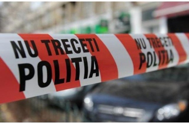 Un barbat si-a ucis fratele geaman cu un cutit, dupa o cearta pe tema mostenirii