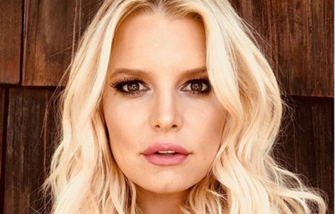 Cantareata si actrita Jessica Simpson a nascut pentru a treia oara