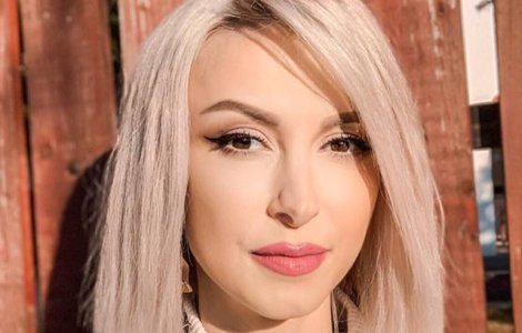 Cantareata Andreea Balan a fost operata din nou, dupa cezariana