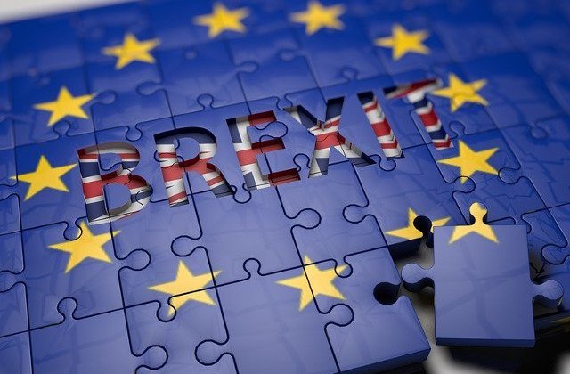 Peste 700.000 de oameni au semnat o petitie care sustine anularea BREXIT