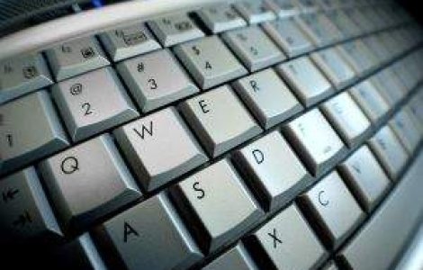 Cioaca nu poate fi condamnat pentru citirea email-urilor Elodiei