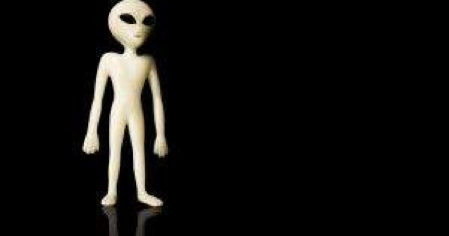 Linia telefonica speciala pentru cei rapiti de extraterestrii