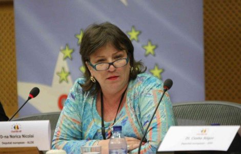 Norica Nicolai: Basescu nu vorbeste serios despre demisie