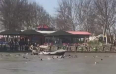 Aproximativ 100 de oameni au murit in Irak, dupa ce feribotul pe care se aflau s-a scufundat
